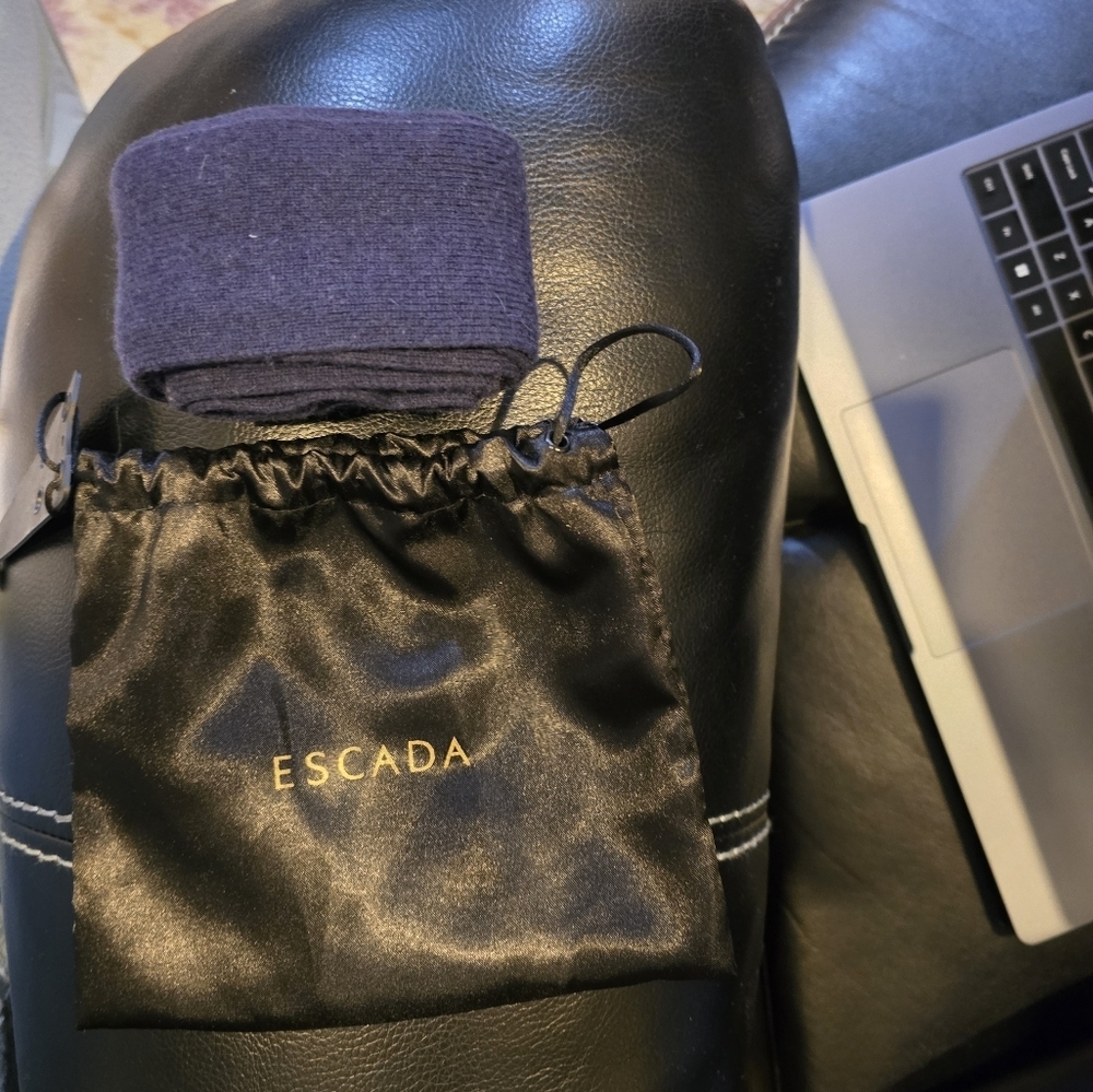 Reserved for Customer 3 Escada Cashmere Belts Bundle Purchase @Yolandataylo486 - Picture 8 of 14